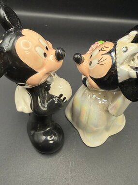 Disney Mickey & Minnie Wedding Ceramic Salt and Pepper Shakers As Is